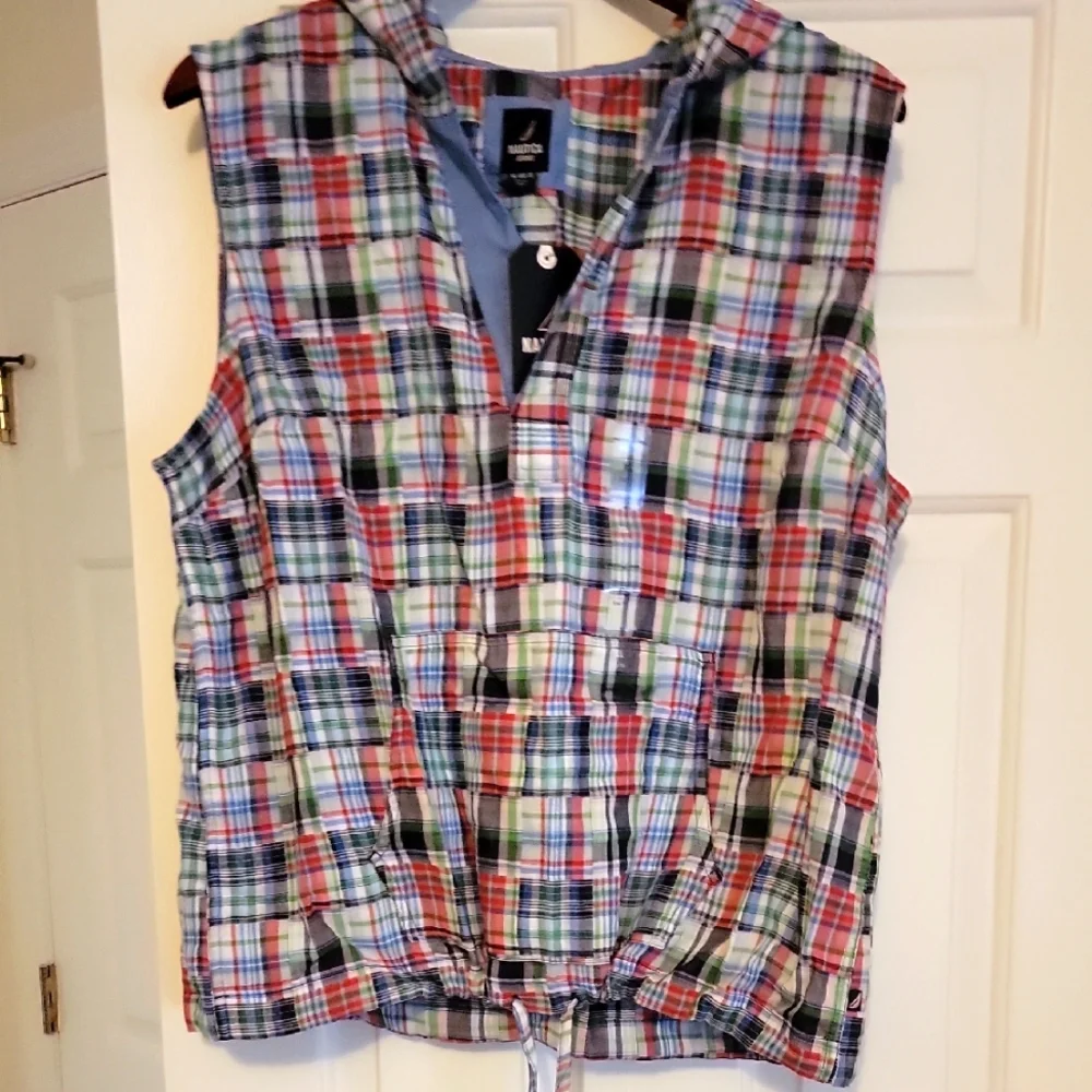 Nautica Hooded Sleeveless Top - Picture 1 of 2